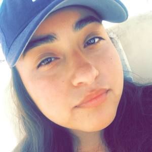 Meet your Posher, Noelly